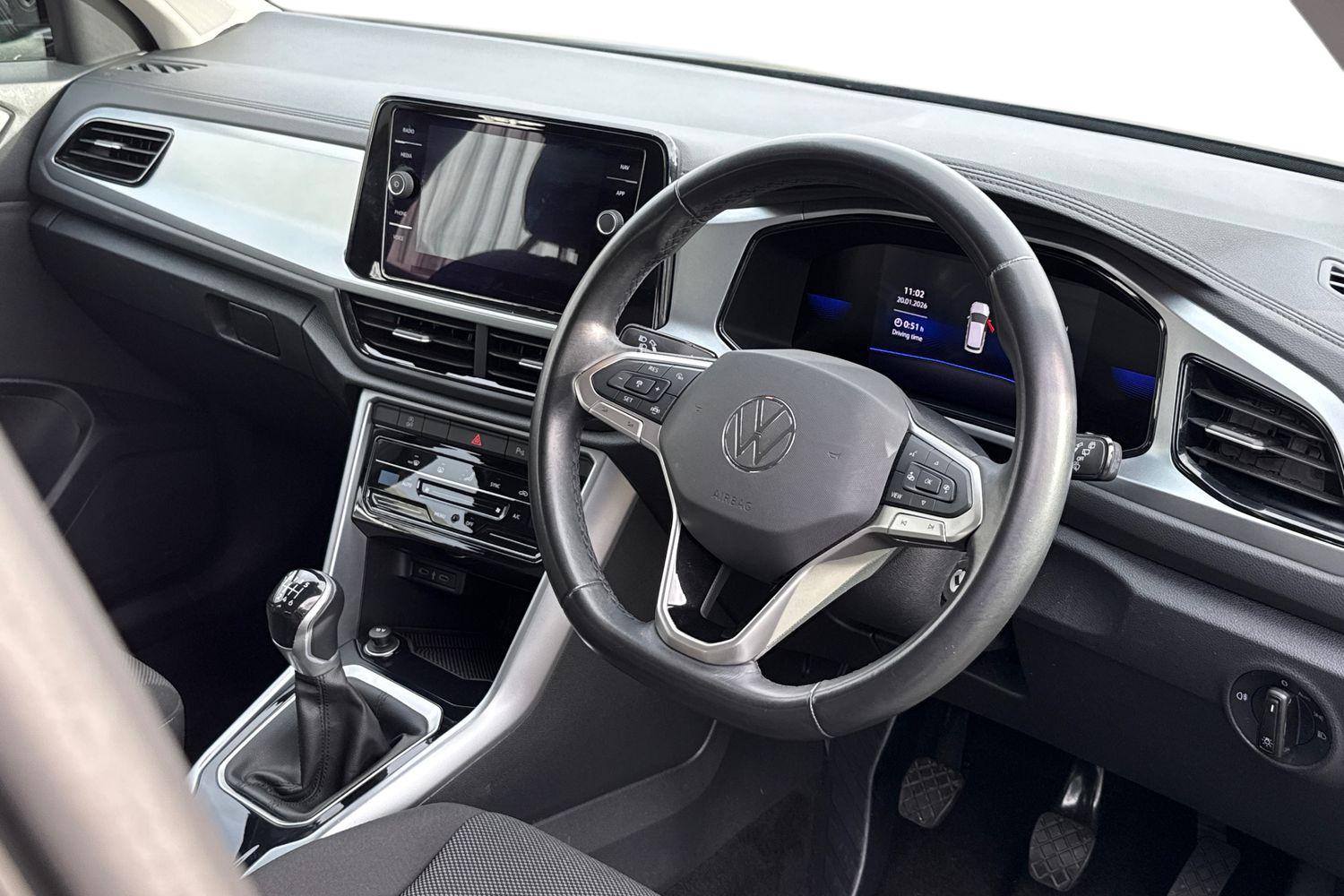 Used Volkswagen T-Roc 2023 for sale - 77270454: Photo 14