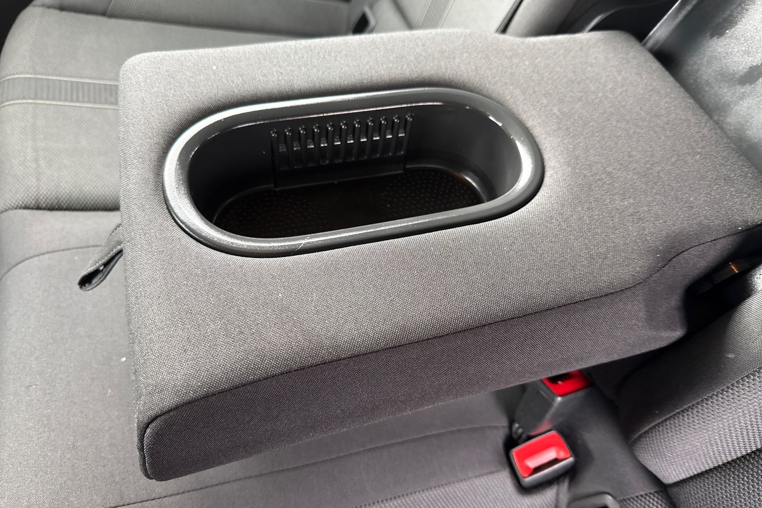 Used Volkswagen T-Roc 2023 for sale - 77270454: Photo 34