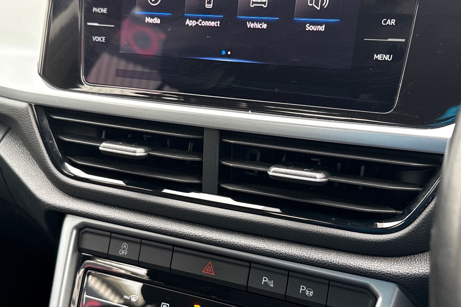 Used Volkswagen T-Roc 2023 for sale - 77270454: Photo 43