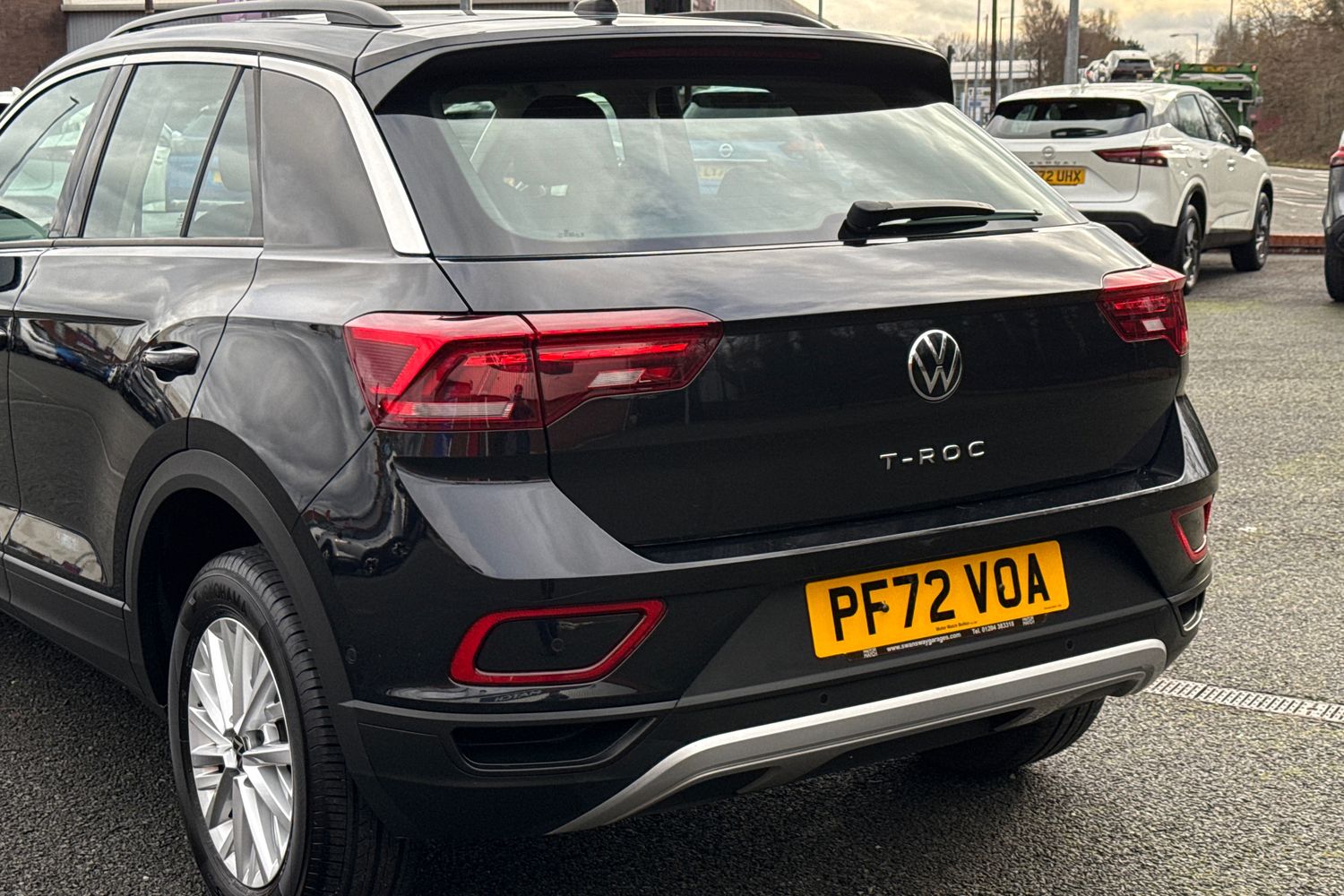 Used Volkswagen T-Roc 2023 for sale - 77270454: Photo 8