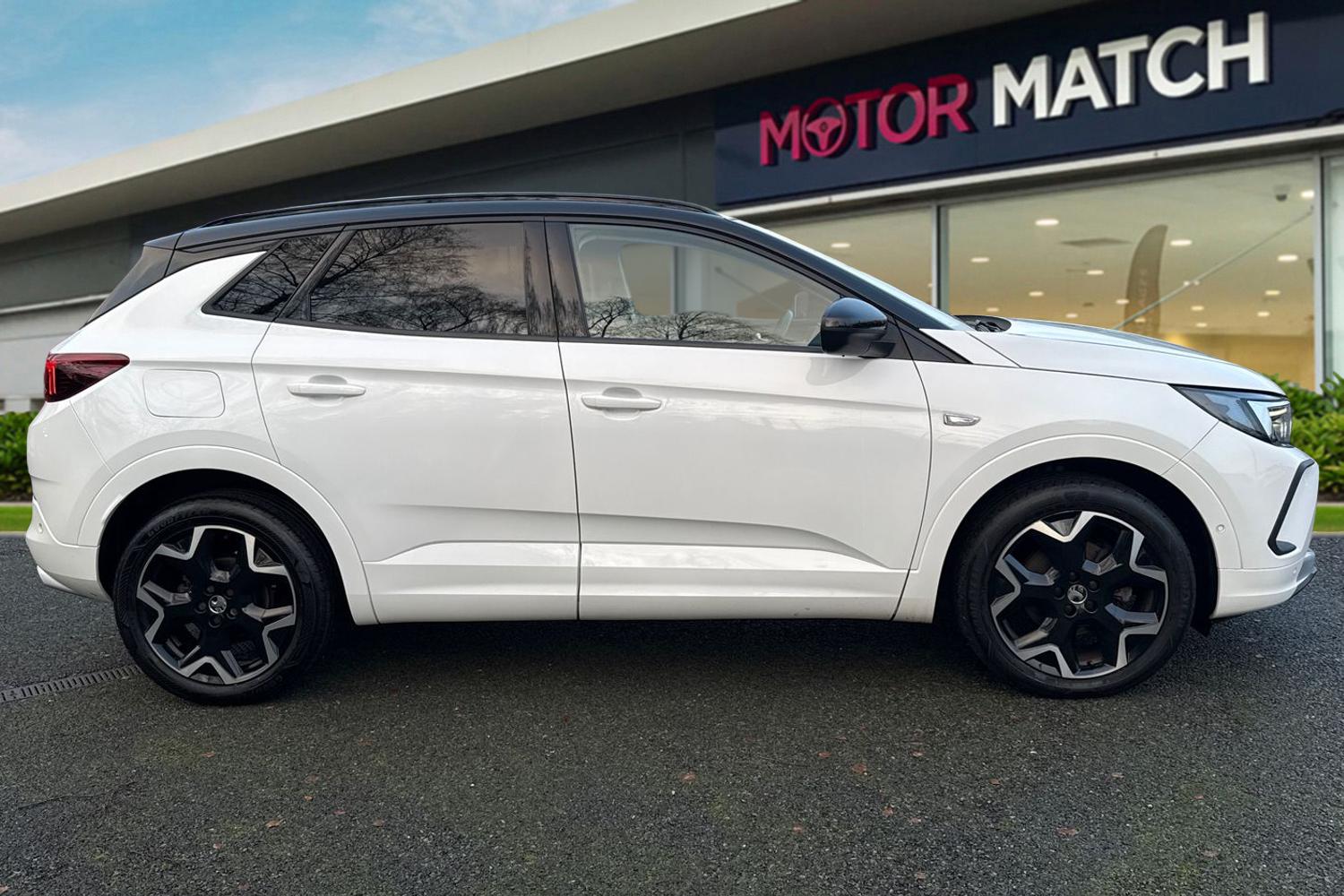 Used Vauxhall Grandland 2022 for sale - 77032396: Photo 3