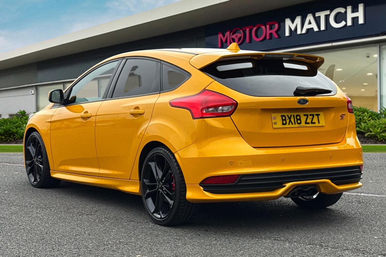 Used Ford Focus 2018 for sale - 76540960: Photo 2