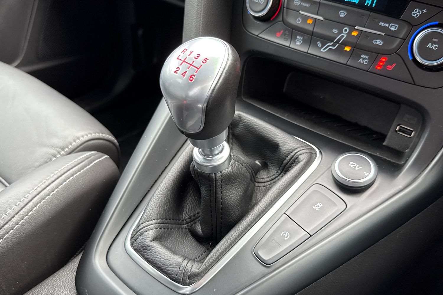 Used Ford Focus 2018 for sale - 76540960: Photo 23