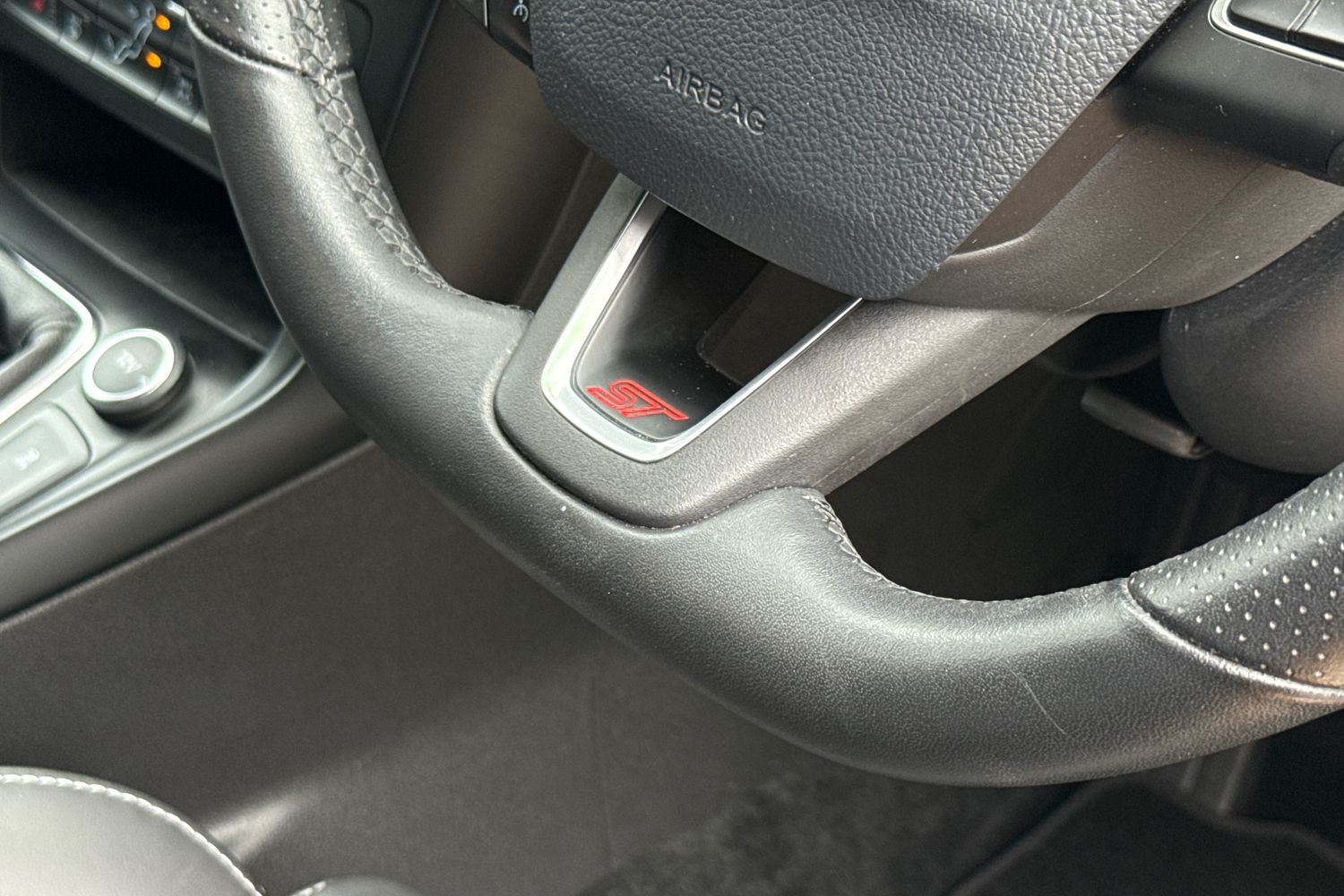 Used Ford Focus 2018 for sale - 76540960: Photo 32