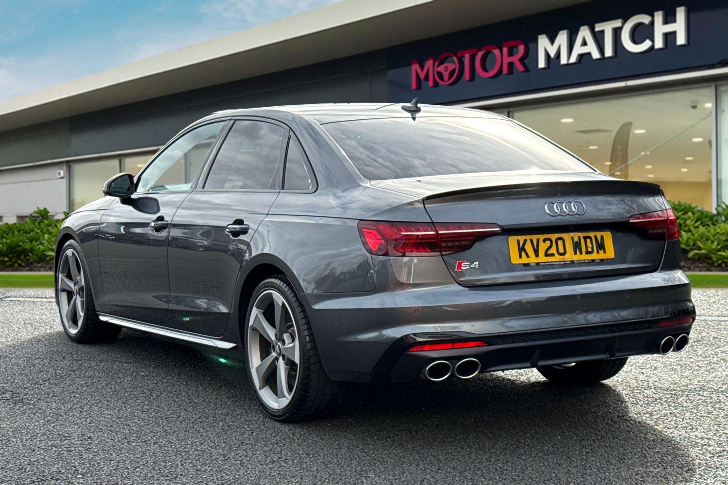 Used Audi A4 2020 for sale - 77654351: Photo 2