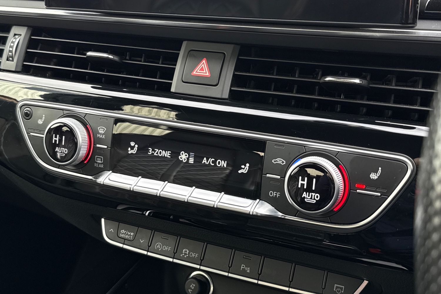 Used Audi A4 2020 for sale - 77654351: Photo 22