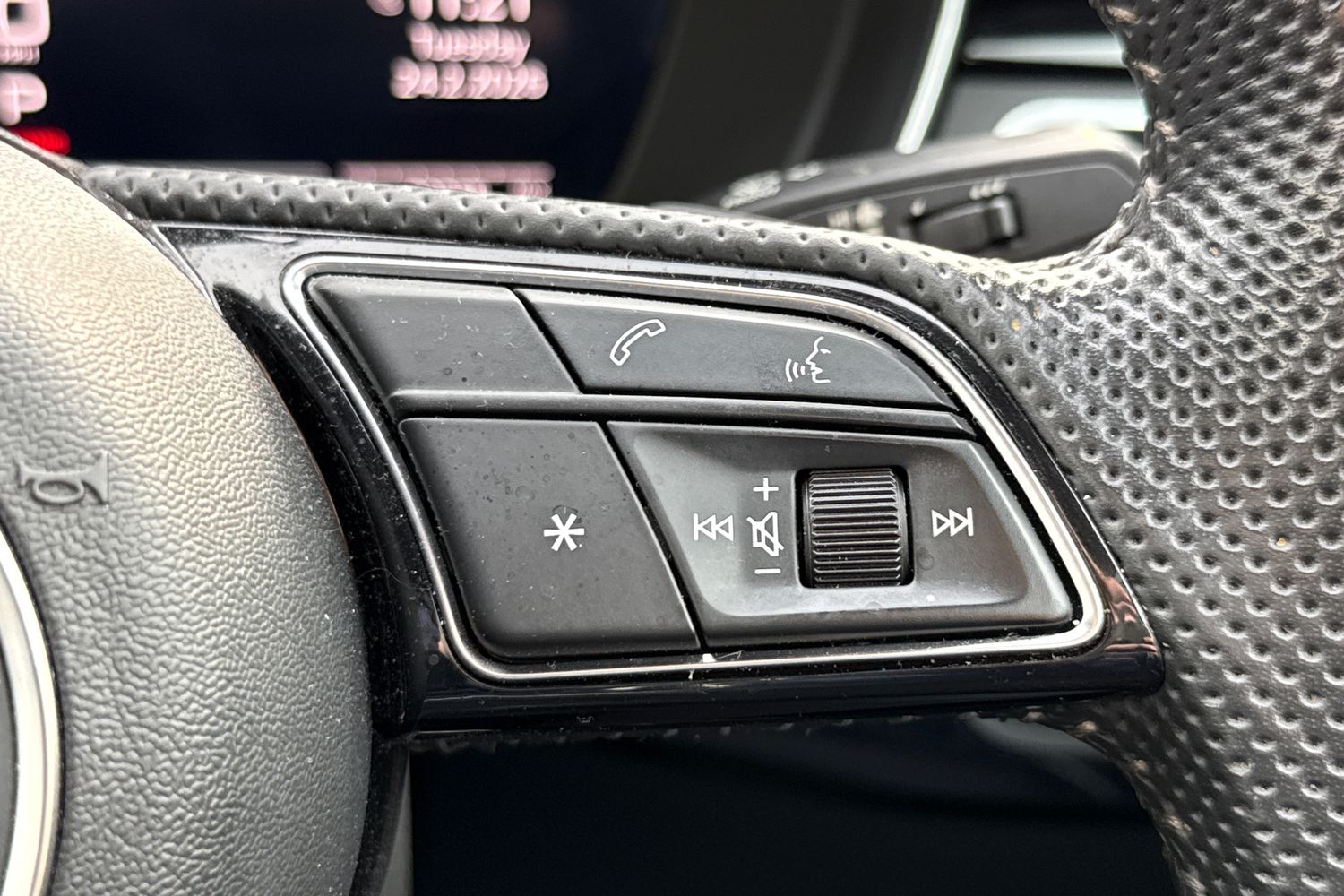 Used Audi A4 2020 for sale - 77654351: Photo 39