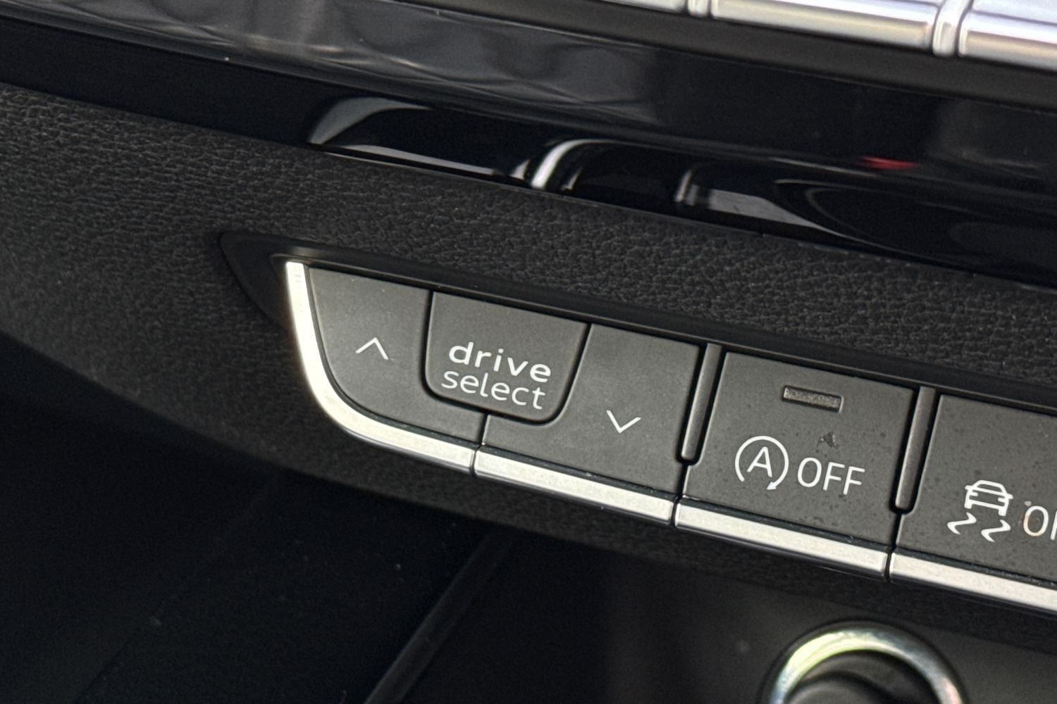 Used Audi A4 2020 for sale - 77654351: Photo 44