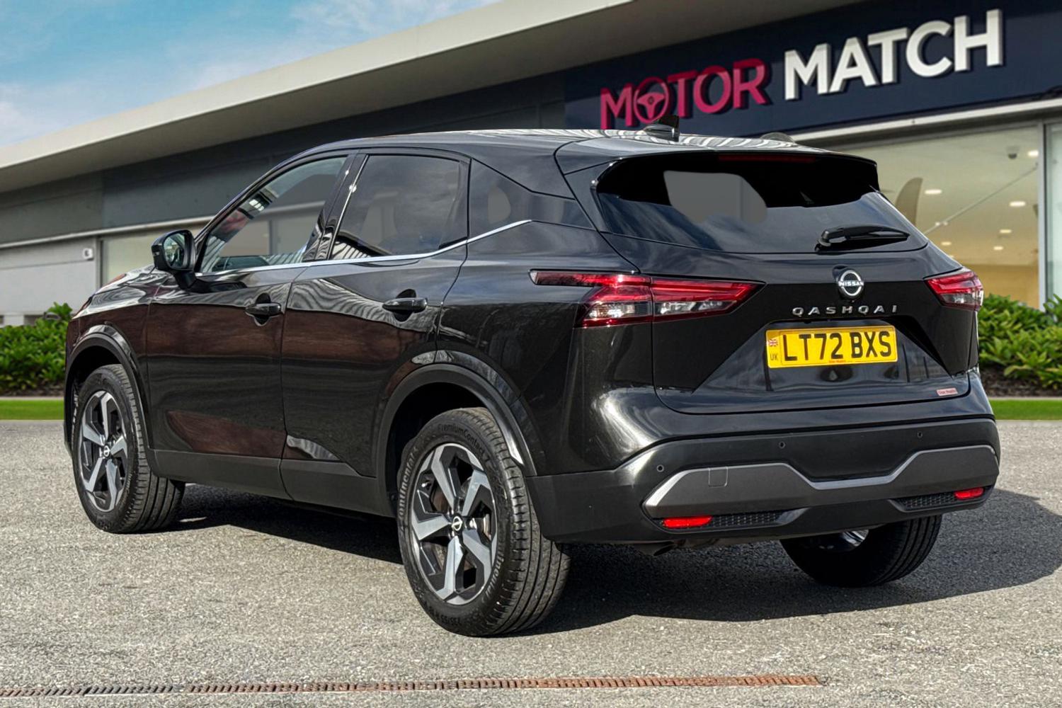 Used Nissan Qashqai 2022 for sale - 77661691: Photo 2