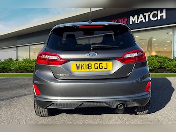 Used Ford Fiesta 2018 for sale - 77742200: Photo