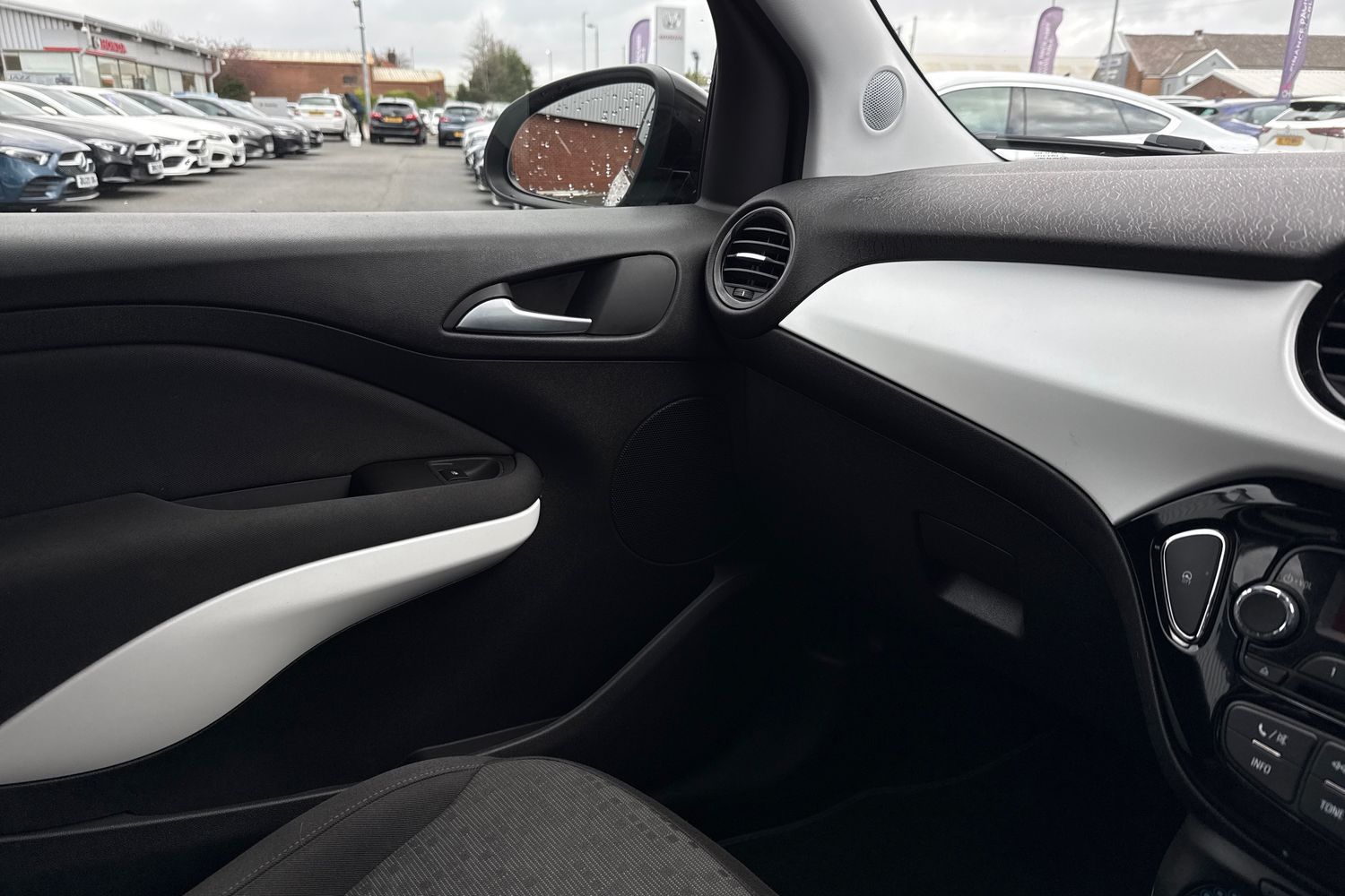 Used Vauxhall ADAM 2017 for sale - 78065295: Photo 41