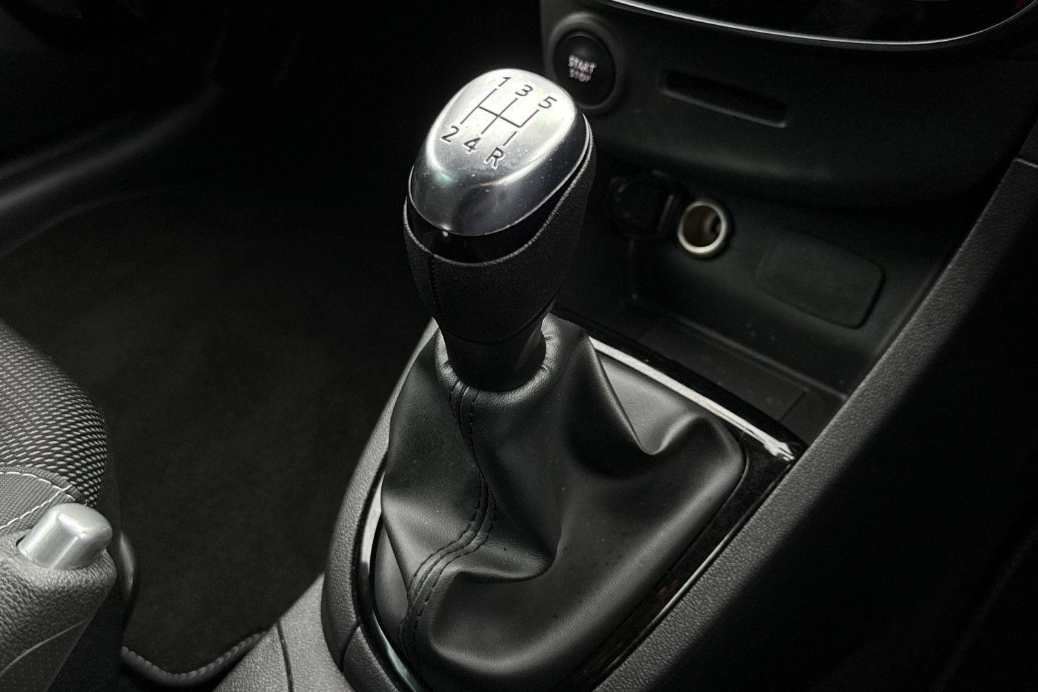 Used Renault Clio 2019 for sale - 76774526: Photo 23