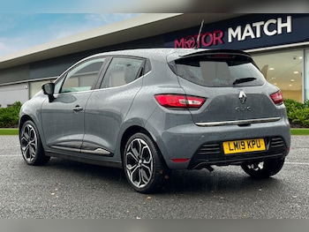 Used Renault Clio 2019 for sale - 76774526: Photo