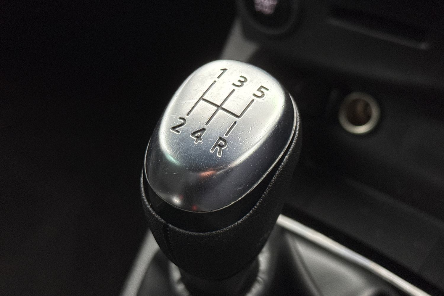 Used Renault Clio 2019 for sale - 76774526: Photo 32