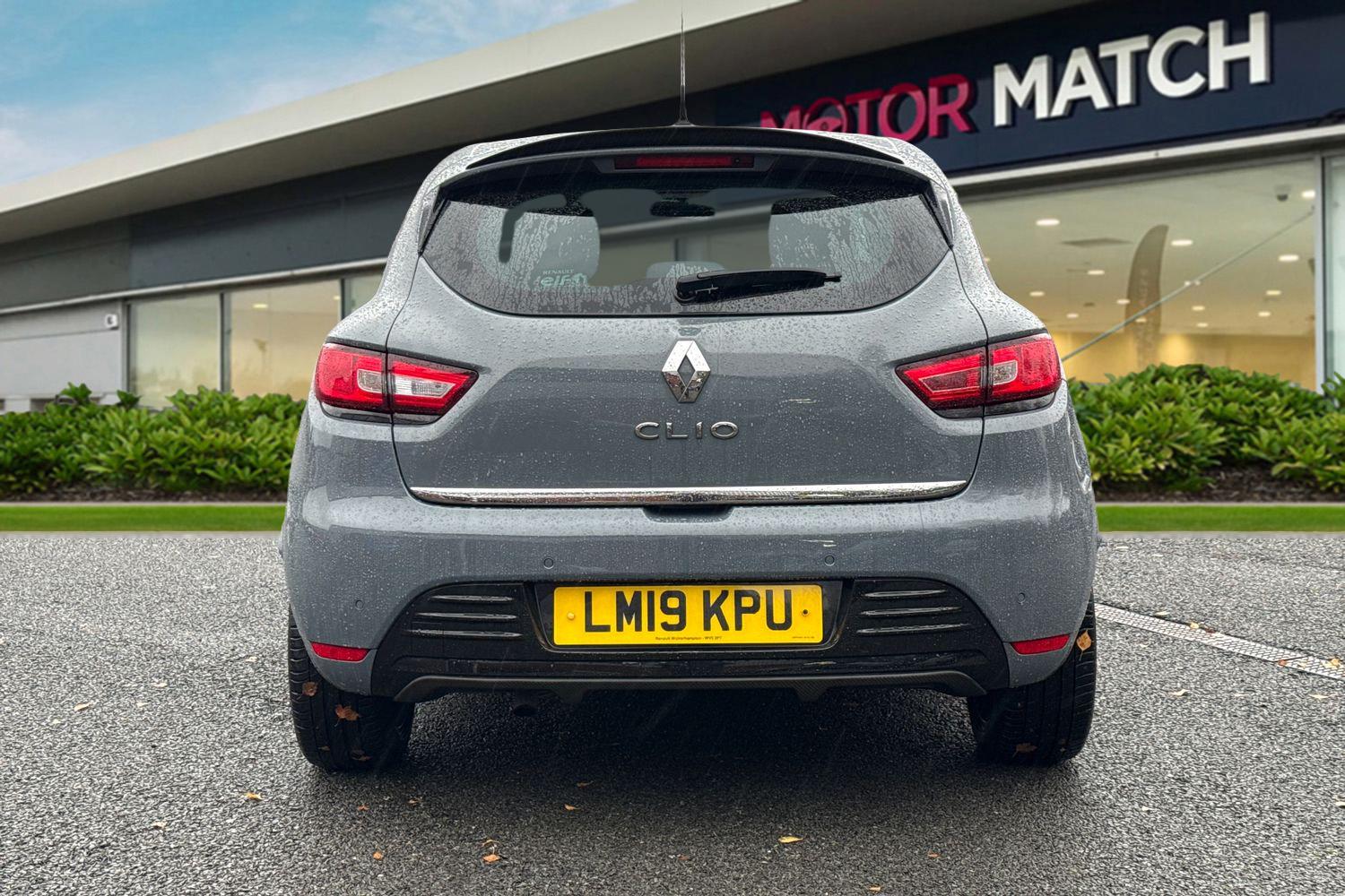 Used Renault Clio 2019 for sale - 76774526: Photo 4