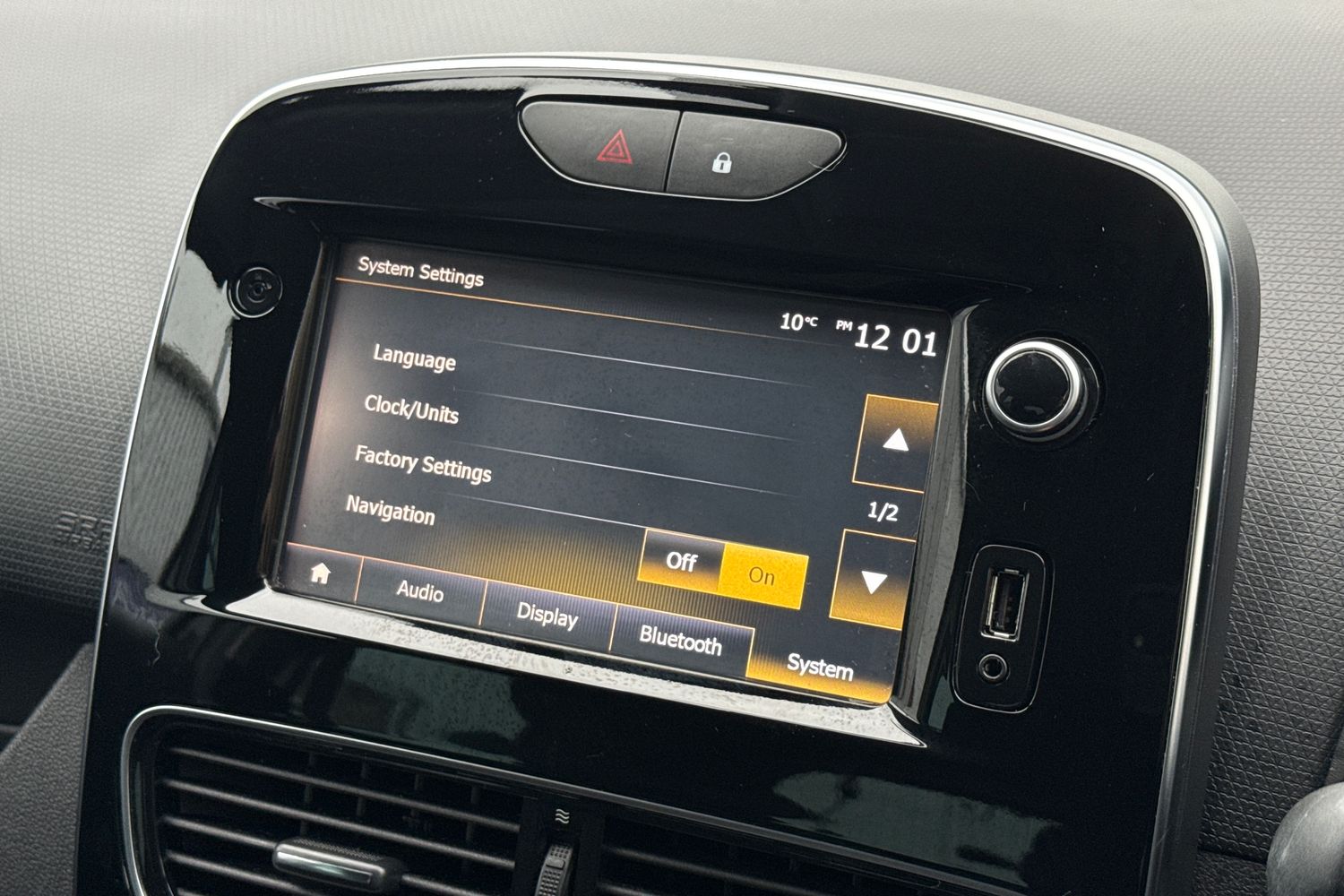 Used Renault Clio 2019 for sale - 76774526: Photo 43