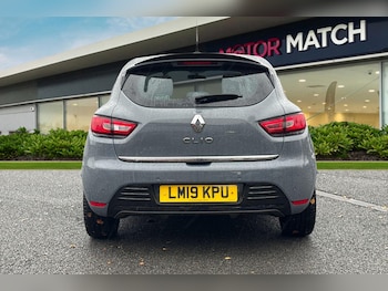 Used Renault Clio 2019 for sale - 76774526: Photo
