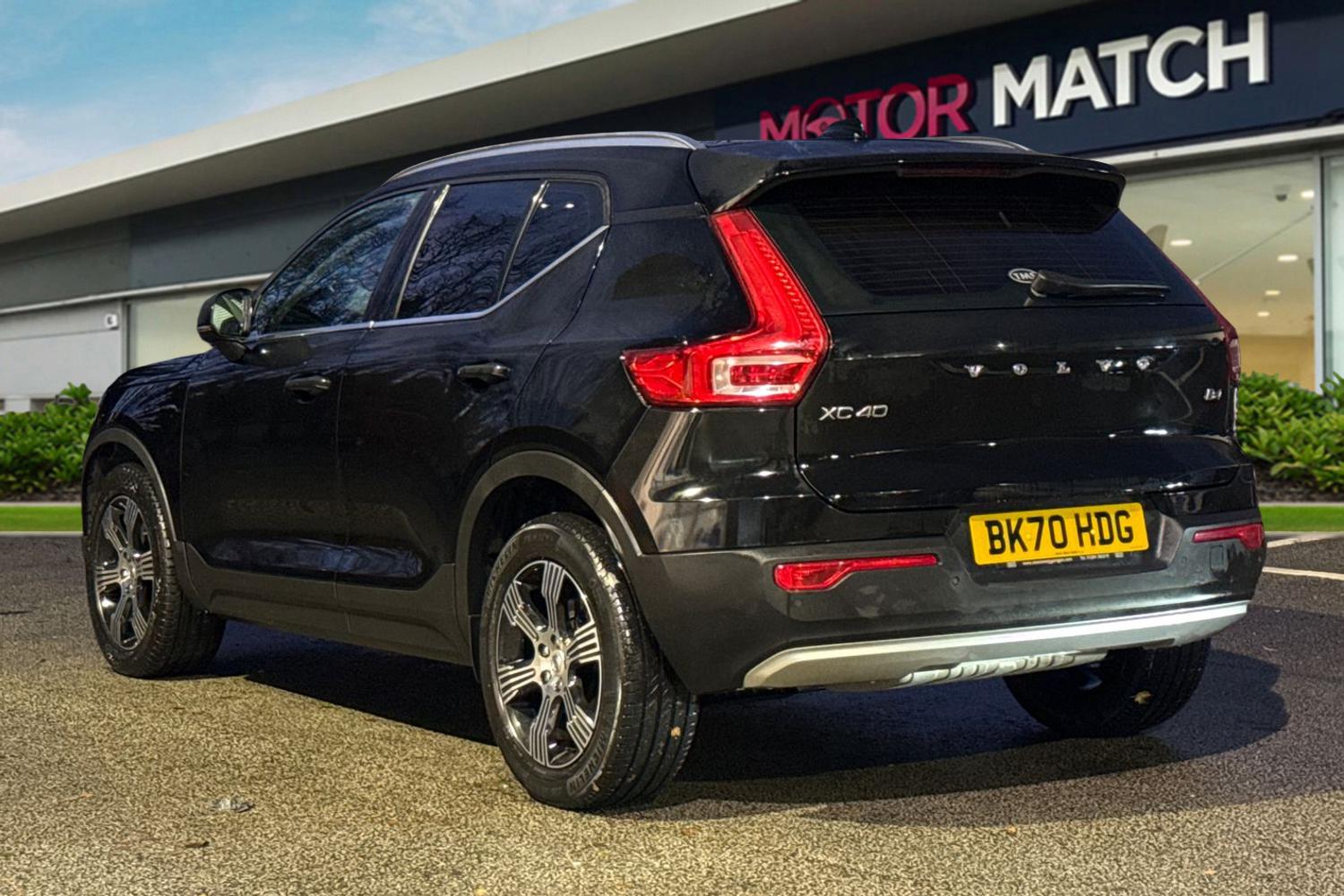 Used Volvo XC40 2020 for sale - 76929187: Photo 2