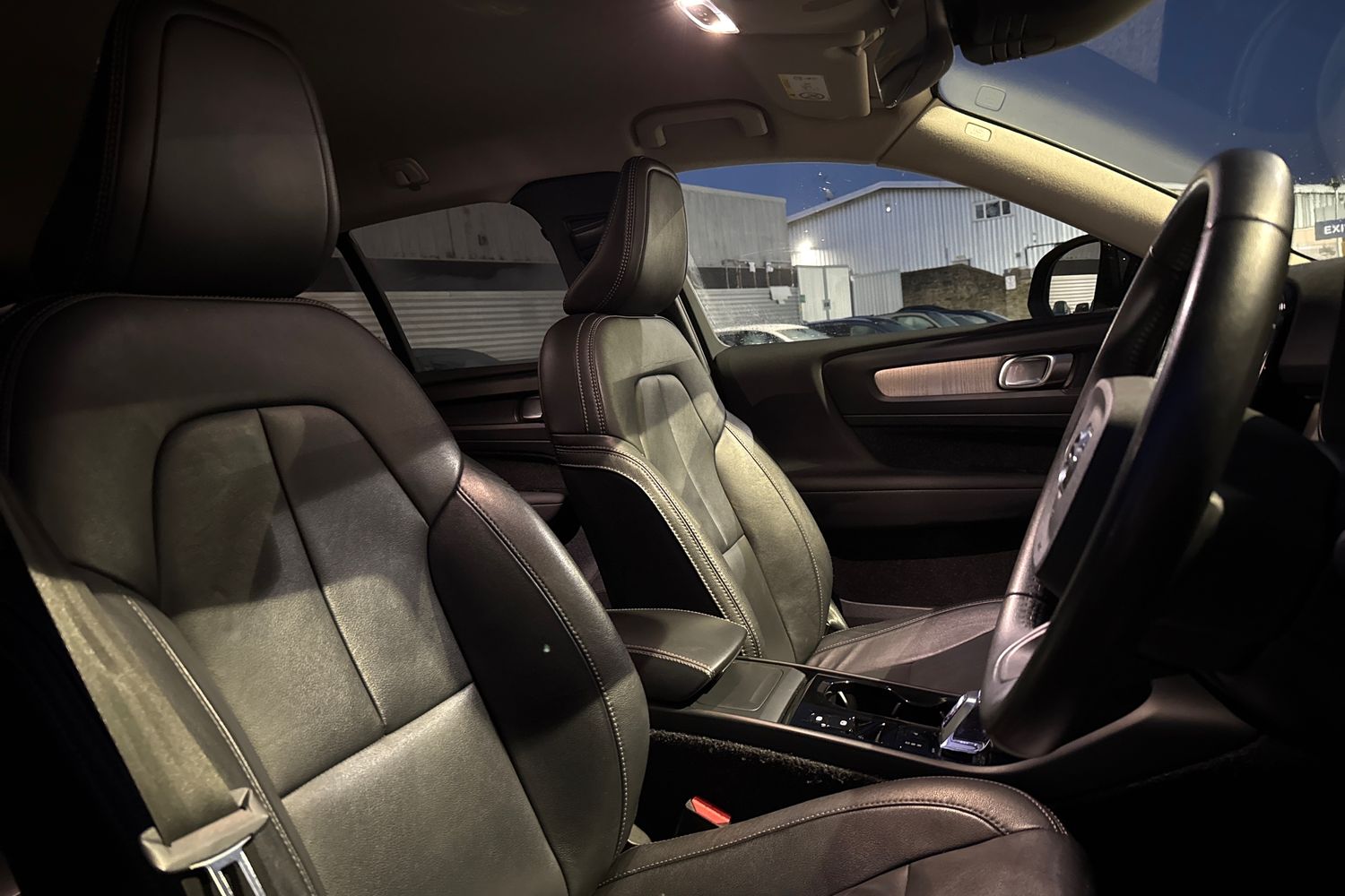 Used Volvo XC40 2020 for sale - 76929187: Photo 24