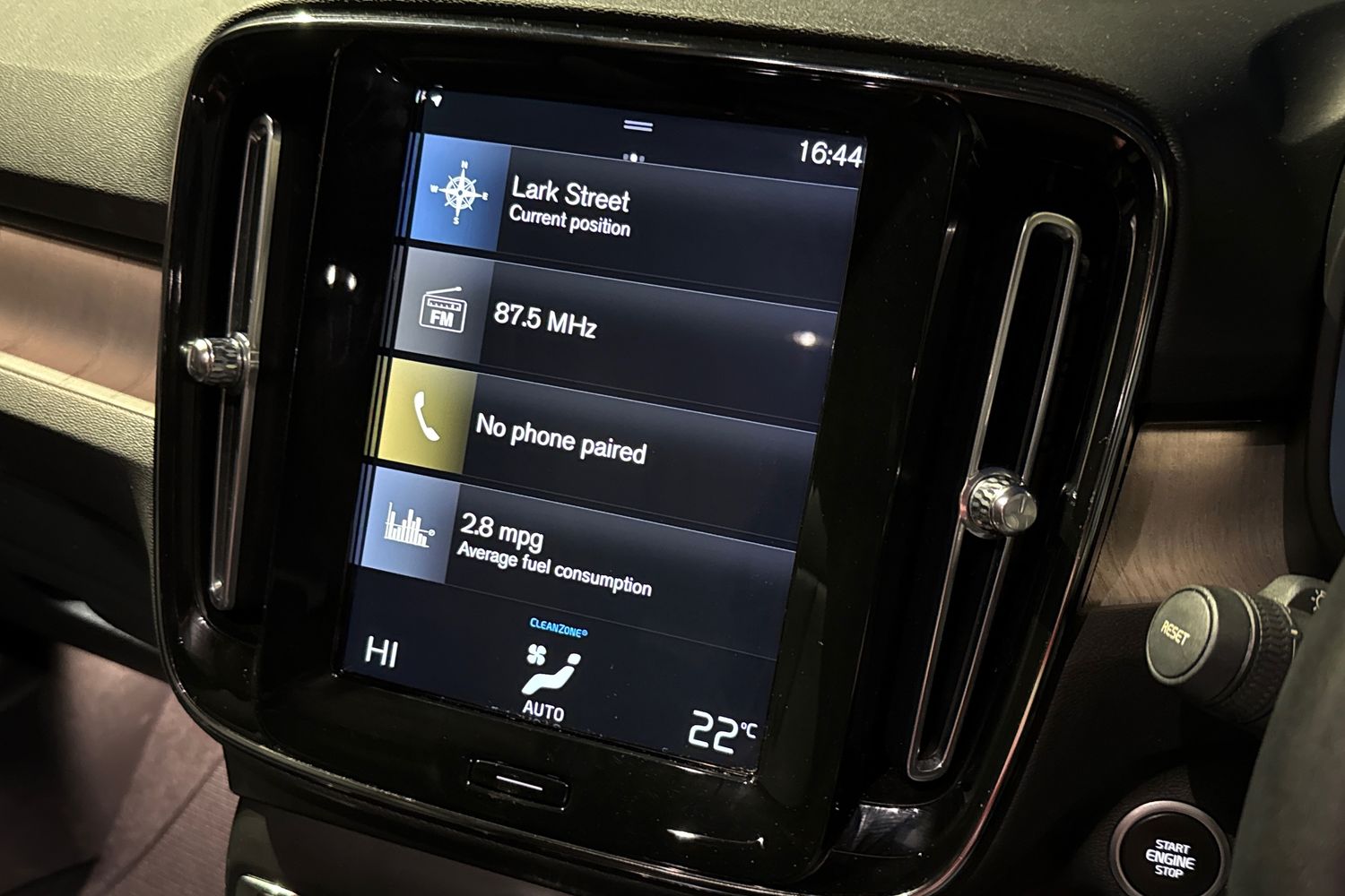 Used Volvo XC40 2020 for sale - 76929187: Photo 42