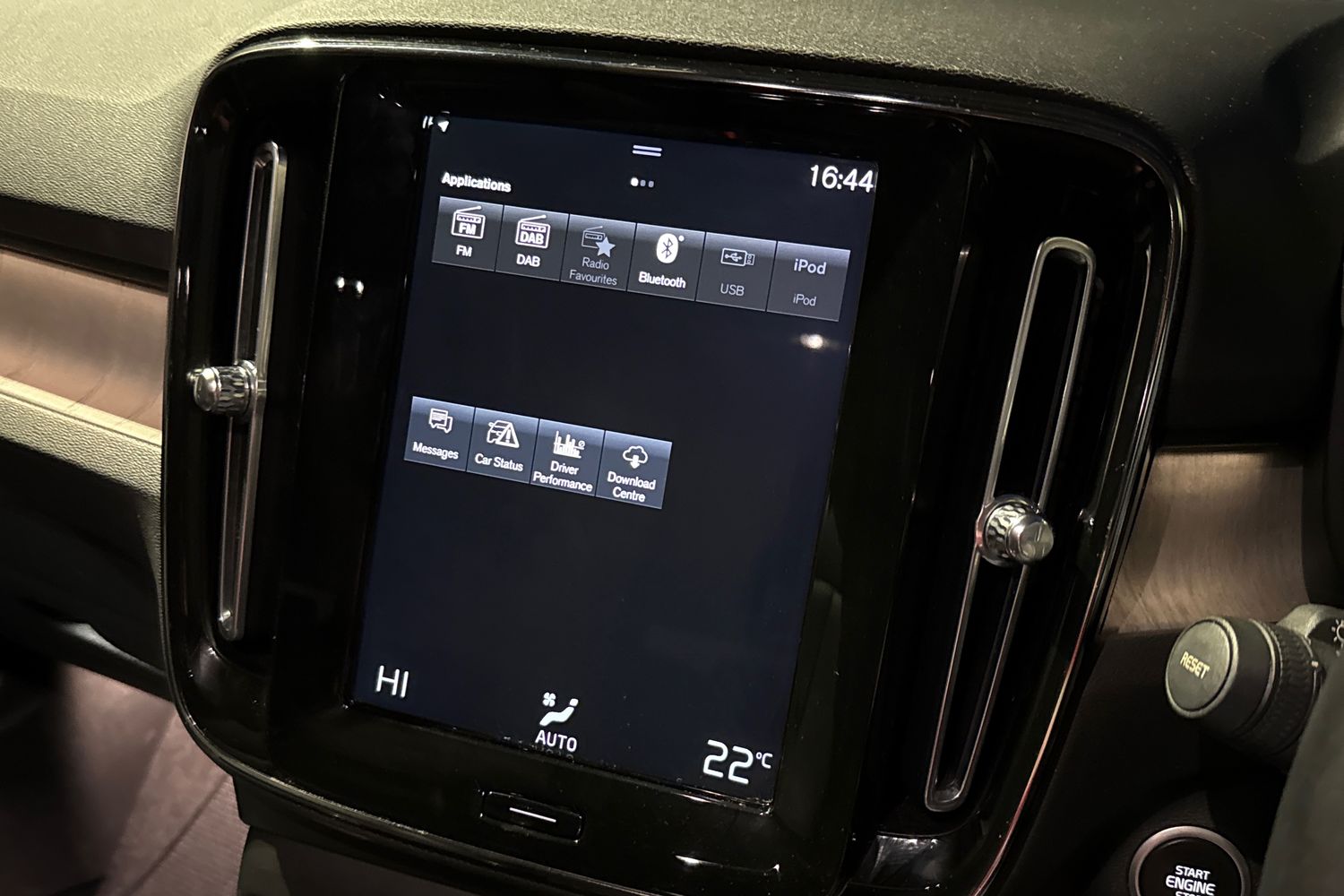 Used Volvo XC40 2020 for sale - 76929187: Photo 43