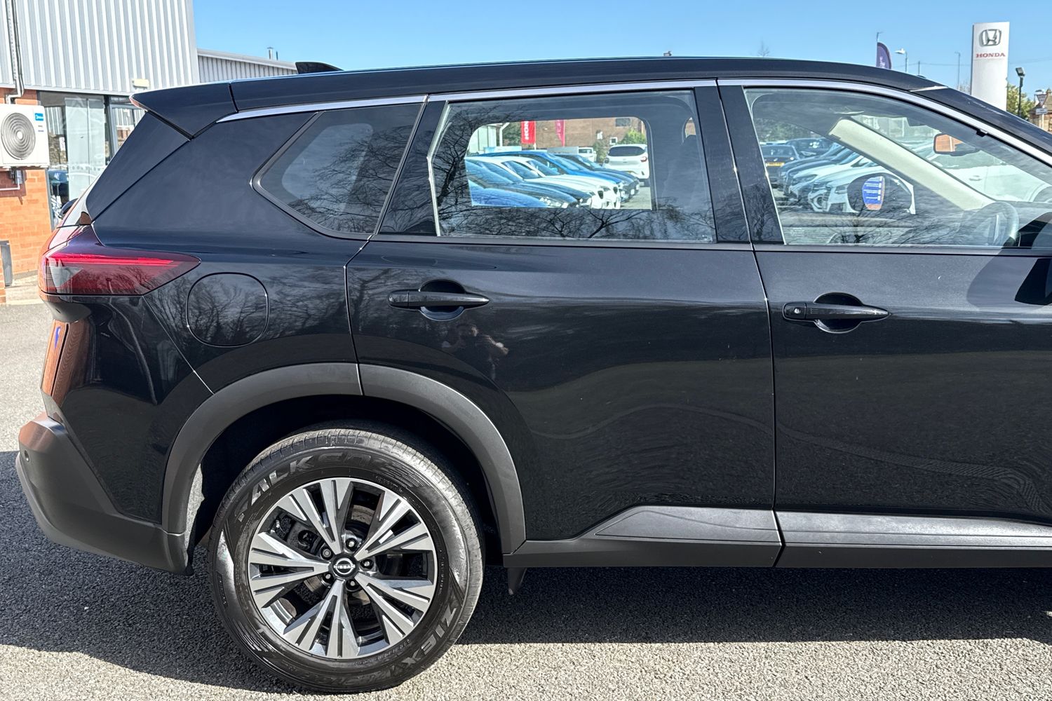 Used Nissan X-Trail 2024 for sale - 77919522: Photo 30