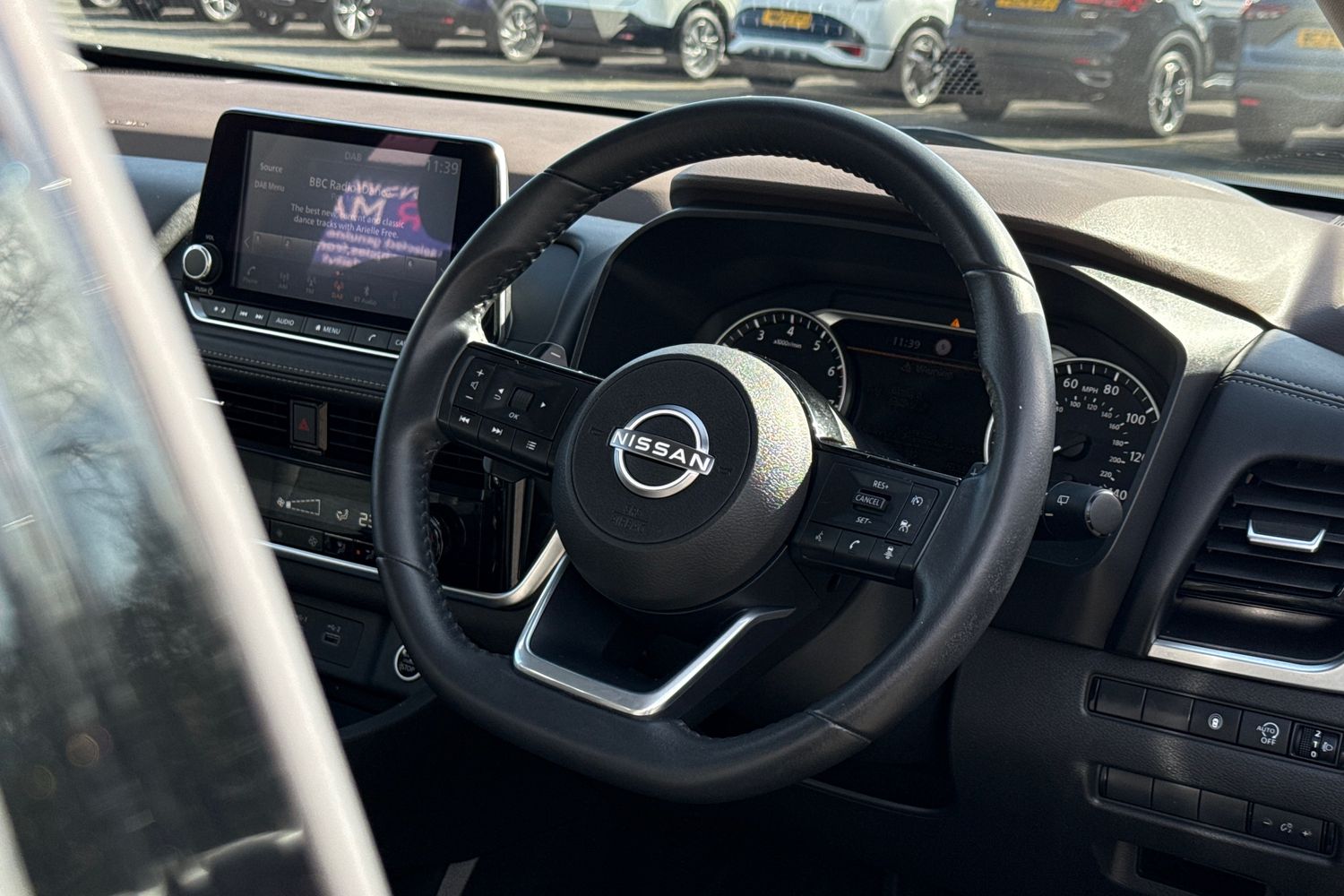 Used Nissan X-Trail 2024 for sale - 77919522: Photo 32