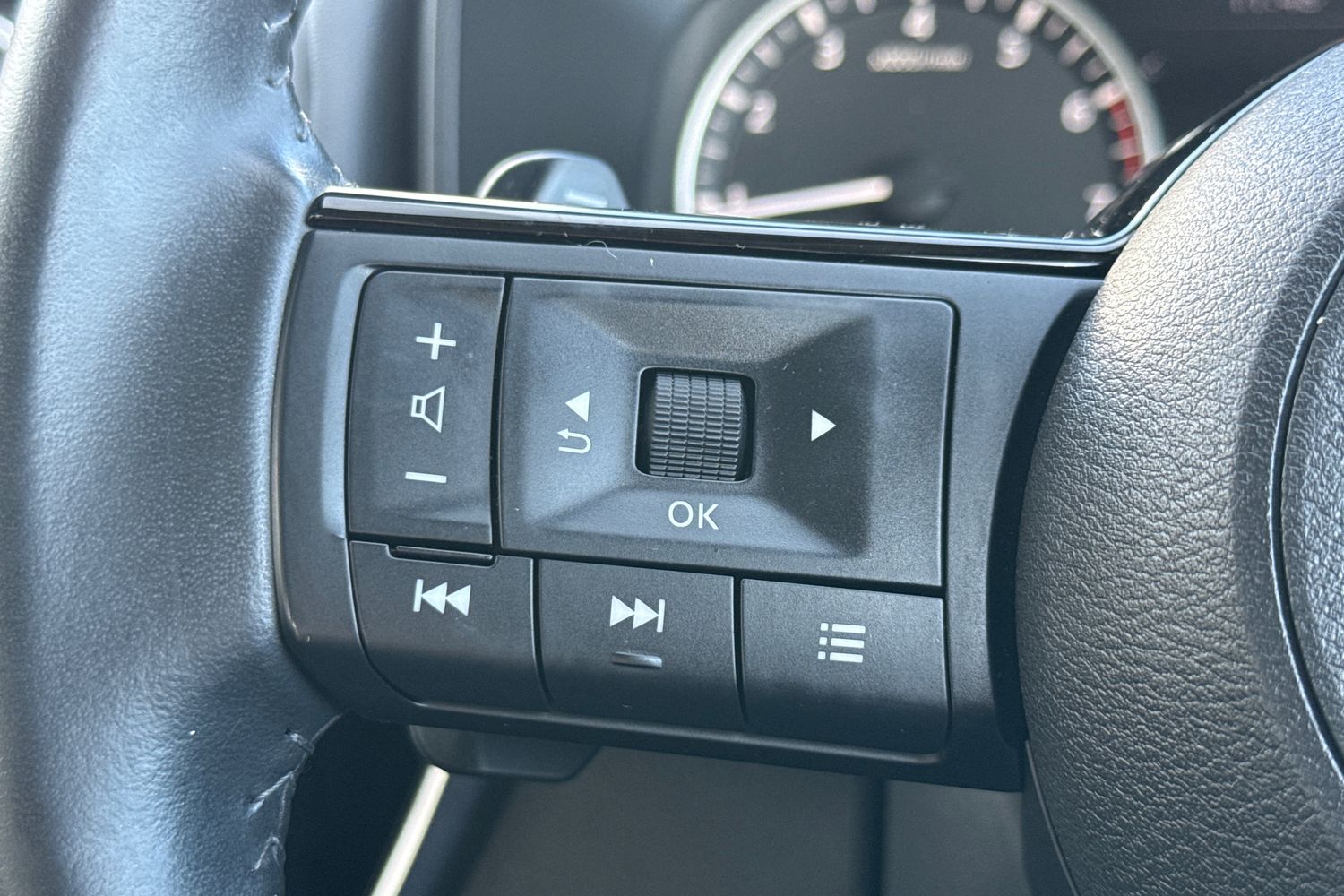 Used Nissan X-Trail 2024 for sale - 77919522: Photo 40