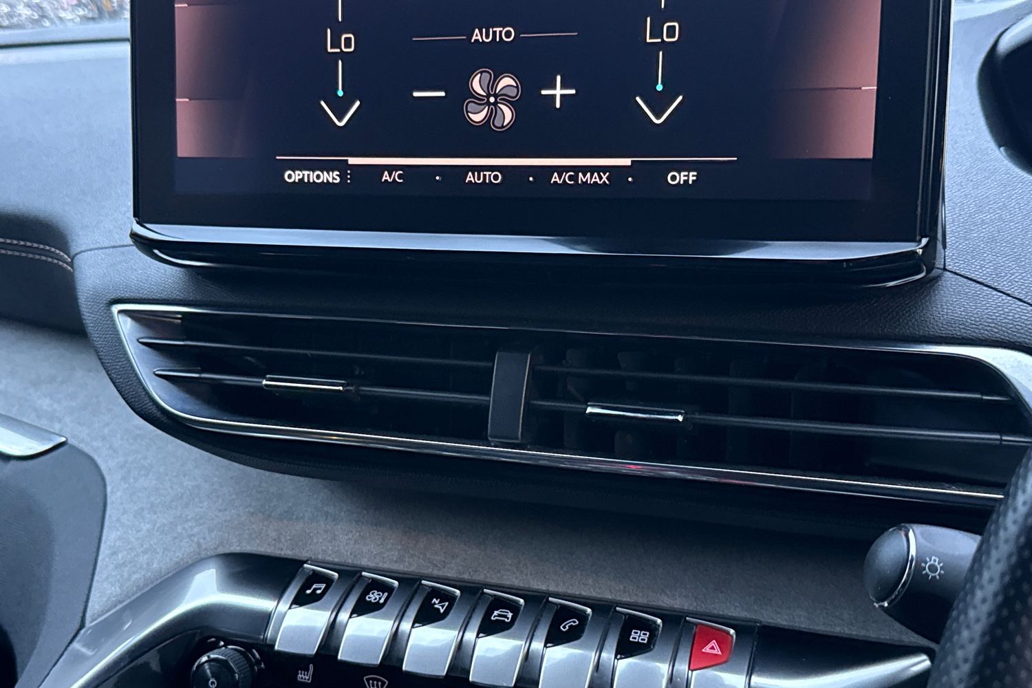 Used Peugeot 3008 2021 for sale - 76624987: Photo 37