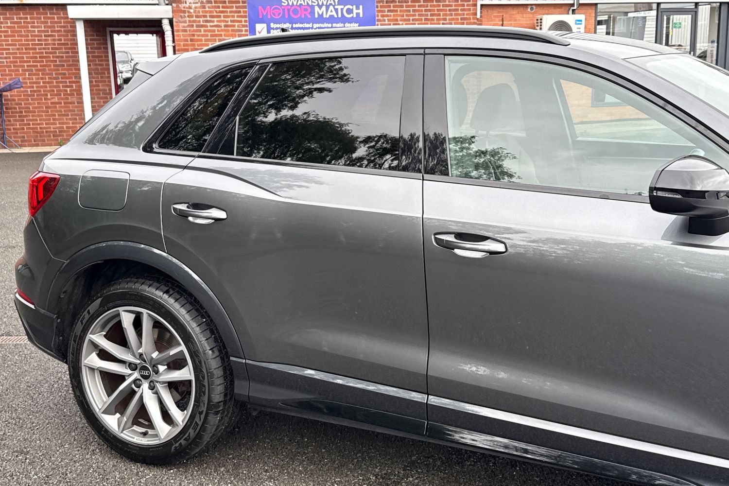 Vehicle 29