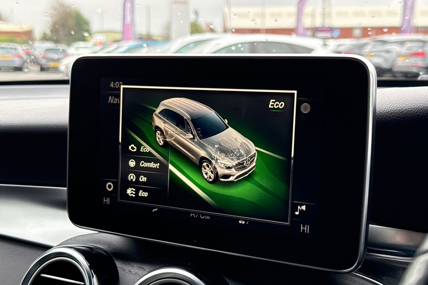 Used Mercedes-Benz GLC 2019 for sale - 77700645: Photo 51