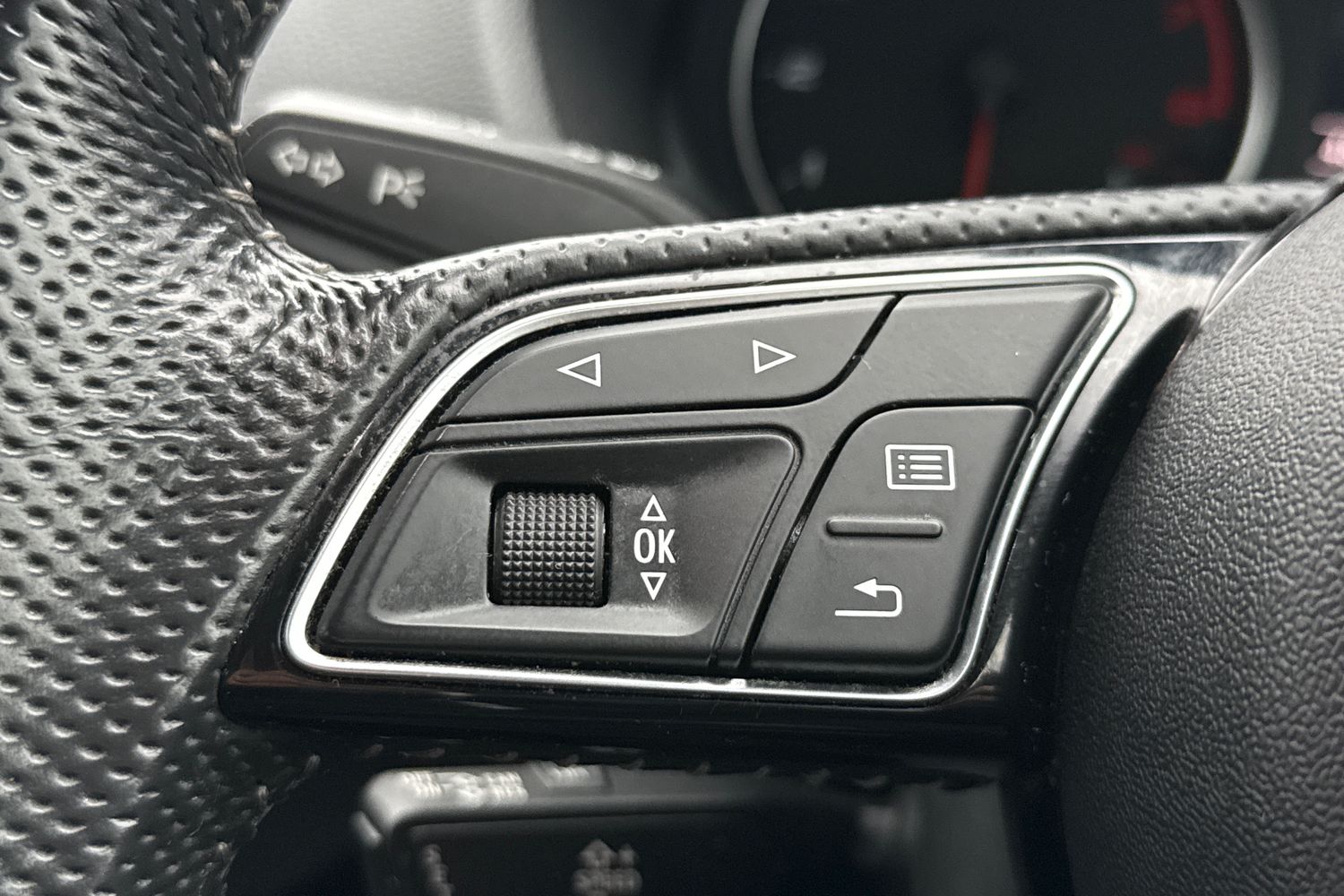 Used Audi Q2 2020 for sale - 77728610: Photo 37