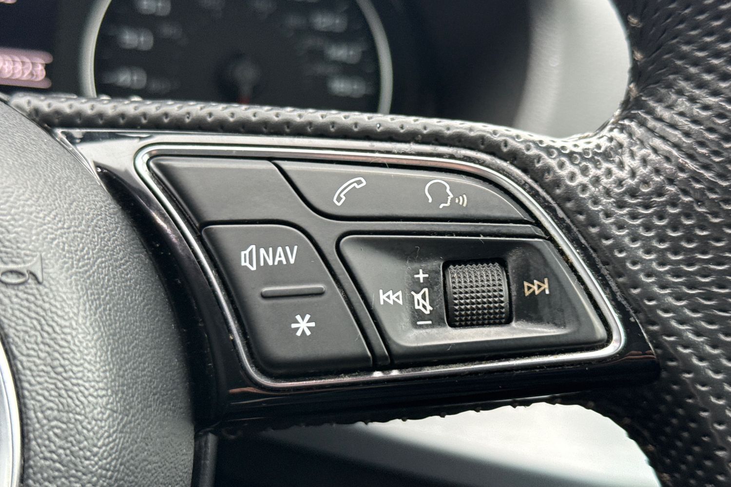 Used Audi Q2 2020 for sale - 77728610: Photo 39