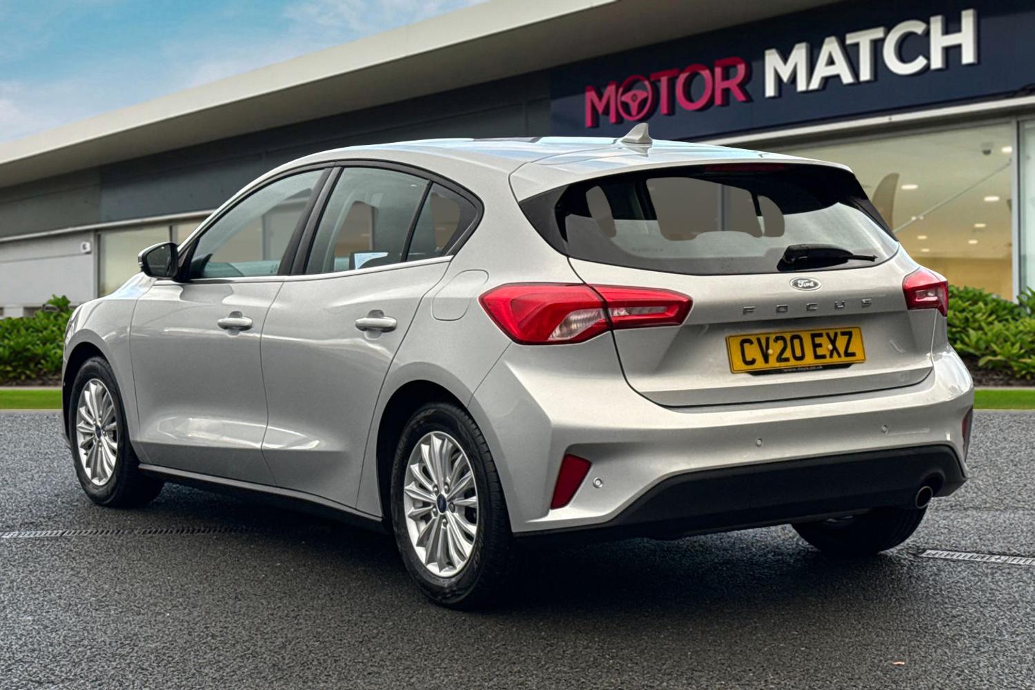 Used Ford Focus 2020 for sale - 76374688: Photo 2