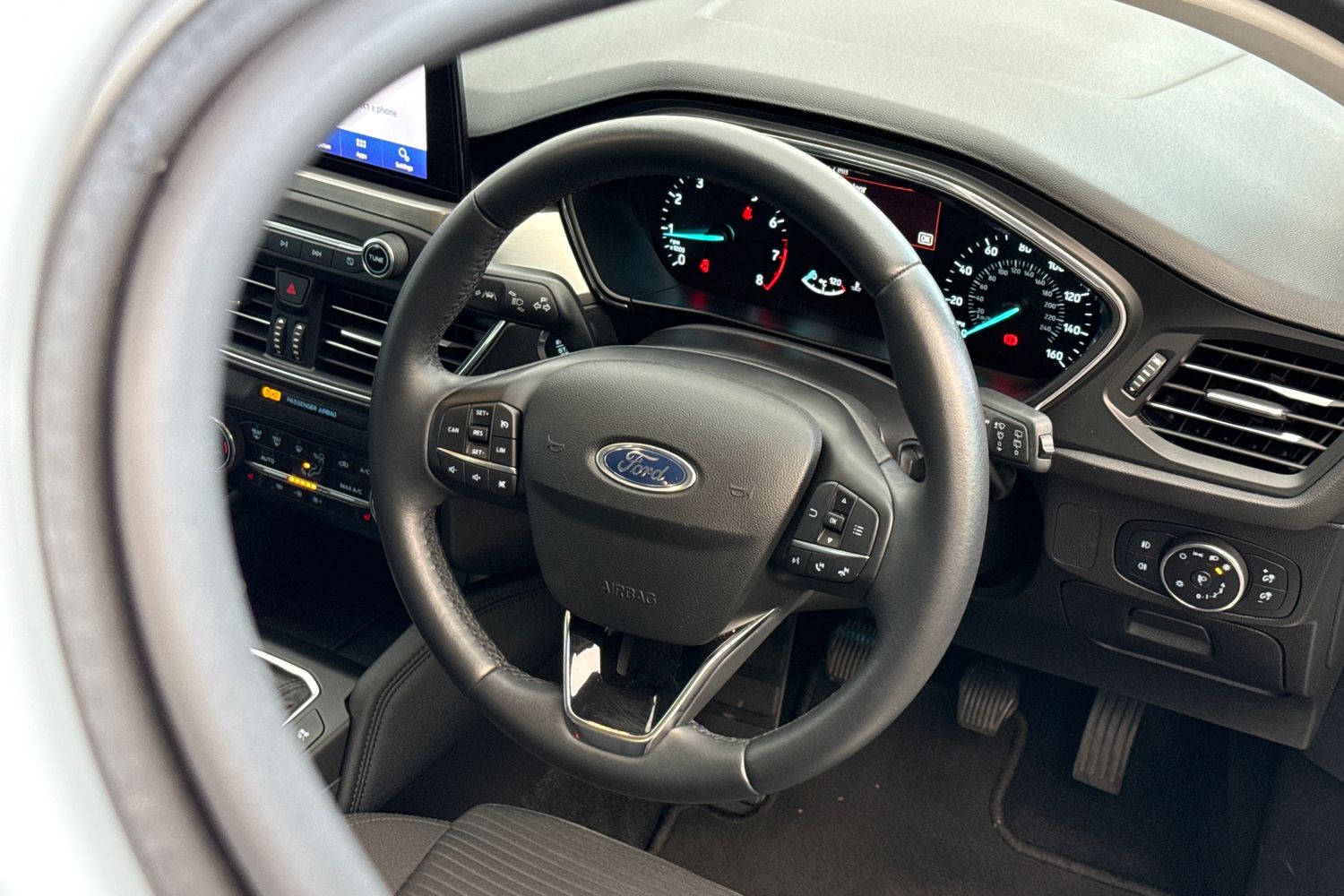 Used Ford Focus 2020 for sale - 76374688: Photo 29