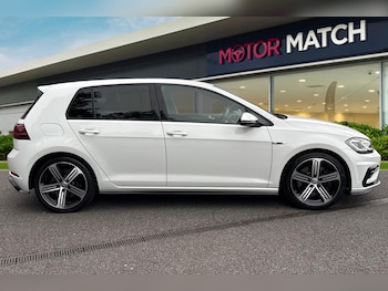 Used Volkswagen Golf 2019 for sale - 76081820: Photo