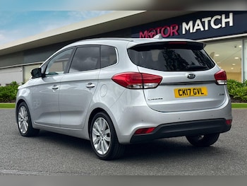 Used Kia Carens 2017 for sale - 79097856: Photo