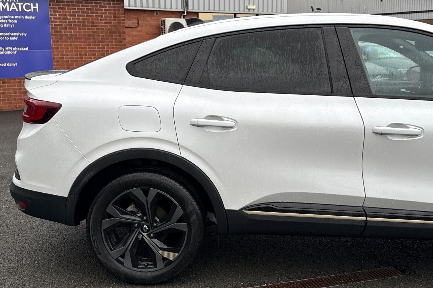 Used Renault Arkana 2023 for sale - 77687082: Photo 30