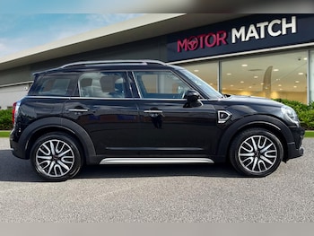 Used MINI Countryman 2018 for sale - 75898496: Photo