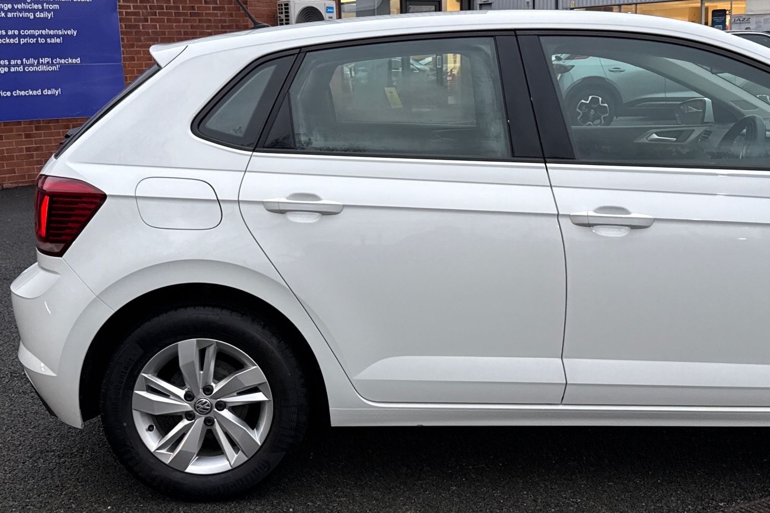 Used Volkswagen Polo 2019 for sale - 77282105: Photo 29