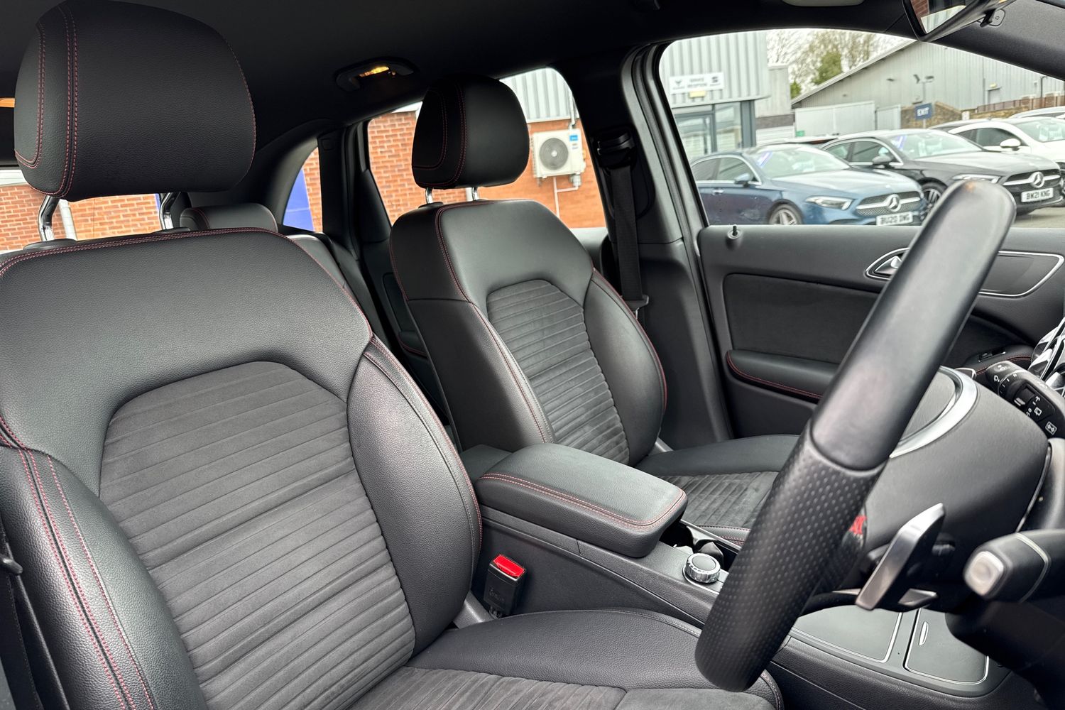 Used Mercedes-Benz B Class 2016 for sale - 78097815: Photo 24