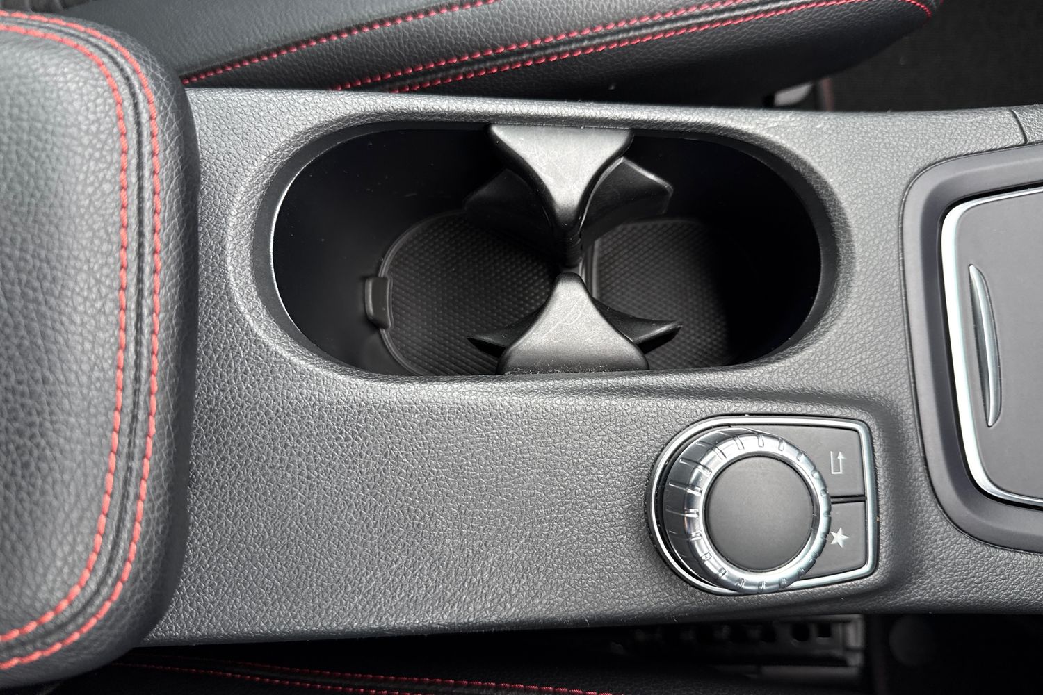 Used Mercedes-Benz B Class 2016 for sale - 78097815: Photo 42