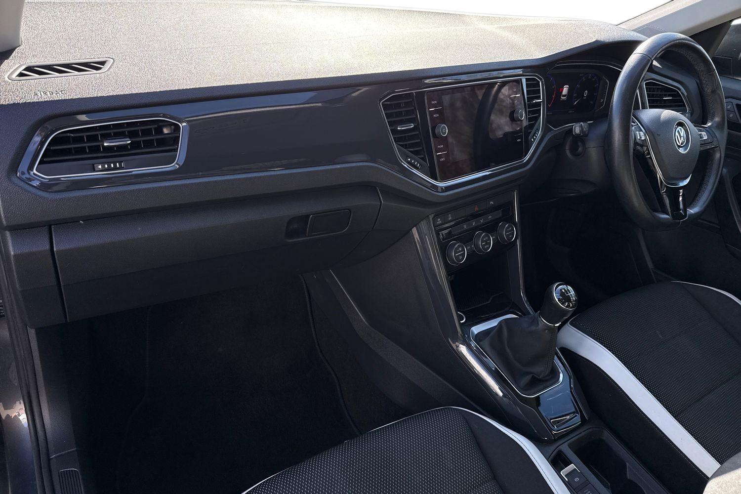 Used Volkswagen T-Roc 2018 for sale - 78107408: Photo 15