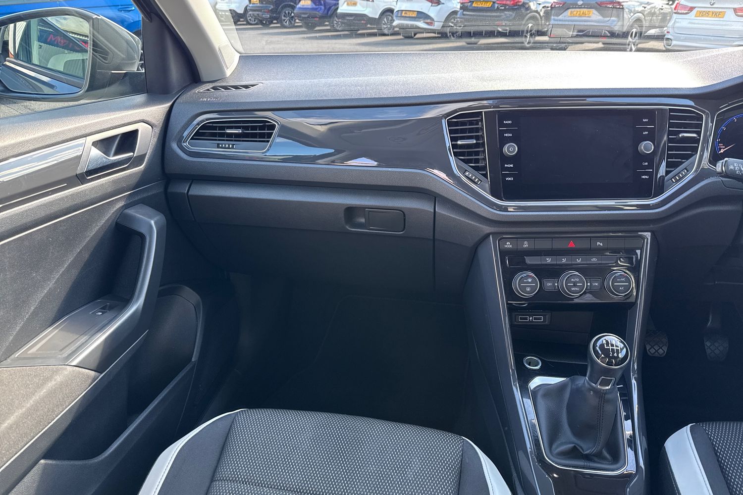 Used Volkswagen T-Roc 2018 for sale - 78107408: Photo 20