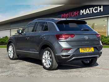 Used Volkswagen T-Roc 2018 for sale - 78107408: Photo