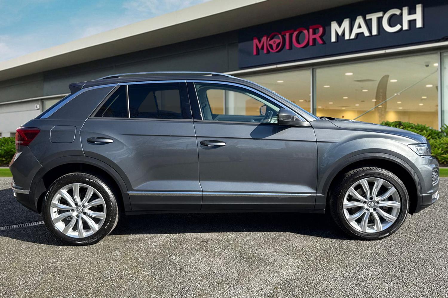Used Volkswagen T-Roc 2018 for sale - 78107408: Photo 3