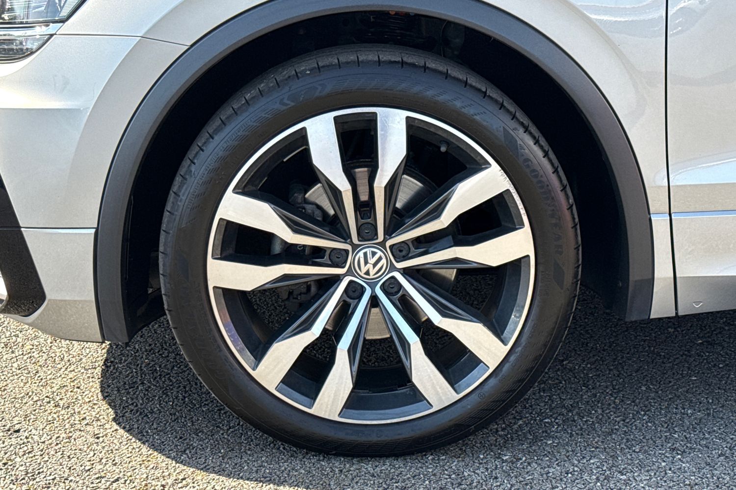 Used Volkswagen Tiguan 2018 for sale - 77943712: Photo 13