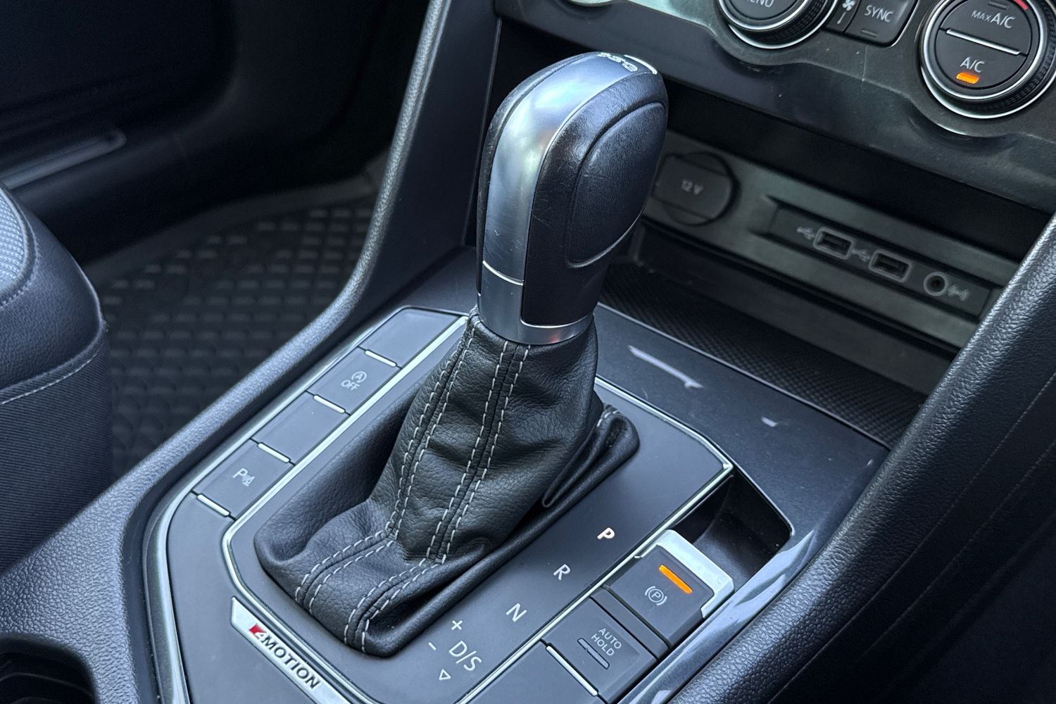 Used Volkswagen Tiguan 2018 for sale - 77943712: Photo 23