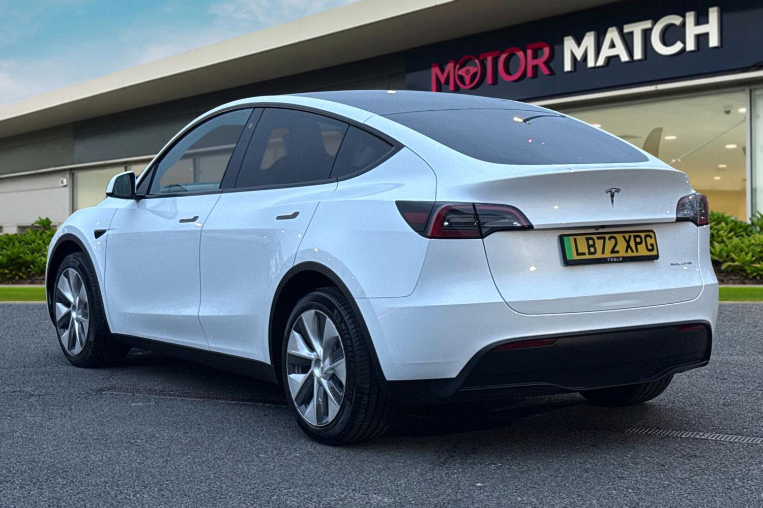 Used Tesla Model Y 2022 for sale - 77429576: Photo 2