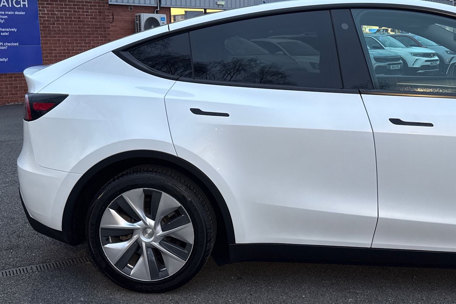 Used Tesla Model Y 2022 for sale - 77429576: Photo 32